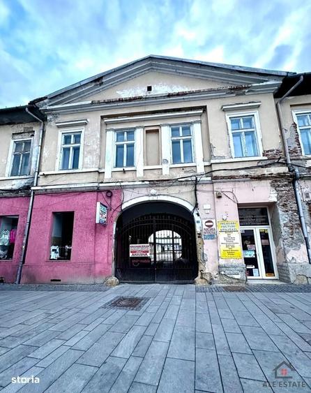 Spațiu comercial, de 2,614 mp, în Ultracentral