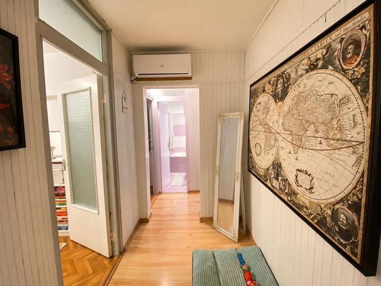 Apartament cu 3 camere decomandat, mobilat în Aradului