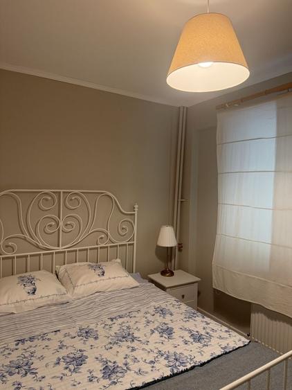 Apartament cu 2 camere semidecomandat, mobilat în Titulescu