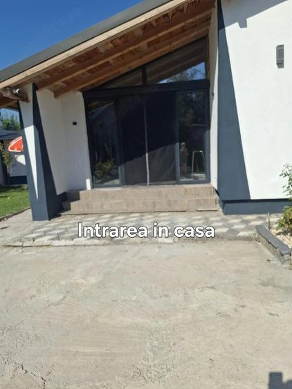 Casă cu Teren 492 Mp în Vânători