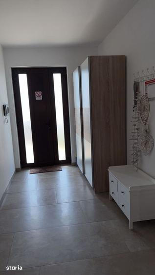 Casă cu 3 camere cu Teren 500 Mp în Central