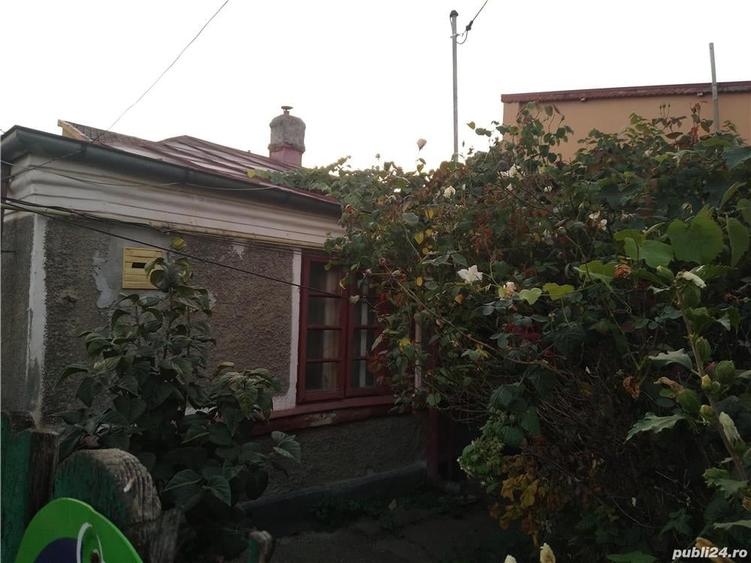 Casă cu 3 camere cu Teren 157 Mp în Andronache