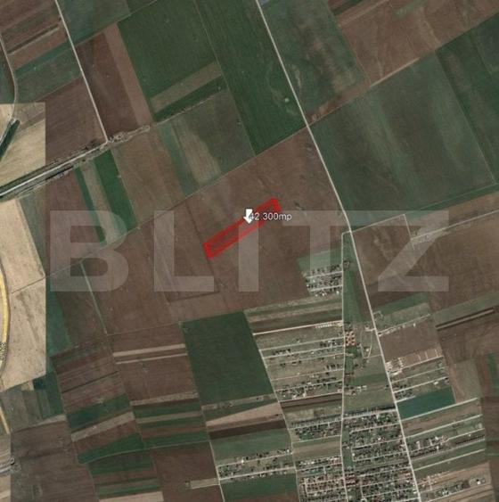 Teren Construcții intravilan de 42300 mp, în Hărman