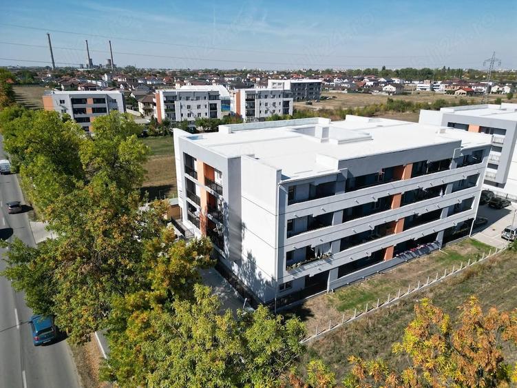 Apartament cu 2 camere decomandat în Giroc