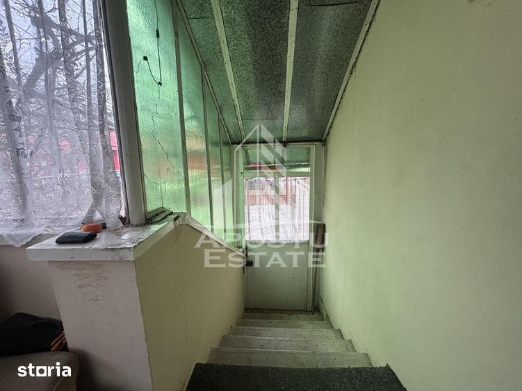 Casă cu 3 camere cu Teren 647 Mp în Girocului