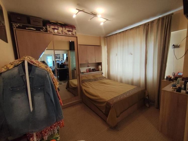 Apartament cu 2 camere decomandat, mobilat în P-ța Mihai Viteazu