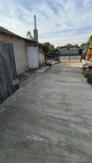 Casă cu 4 camere în Eforie