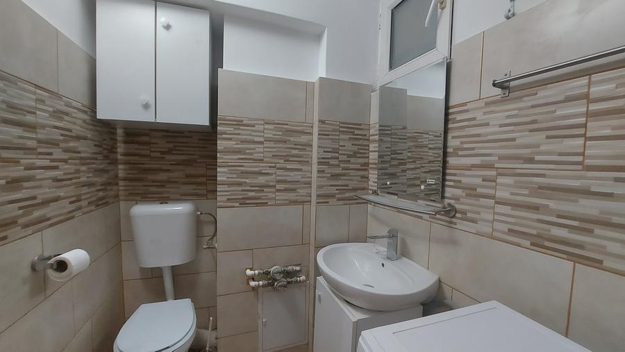 Apartament cu 2 camere decomandat în Cantemir