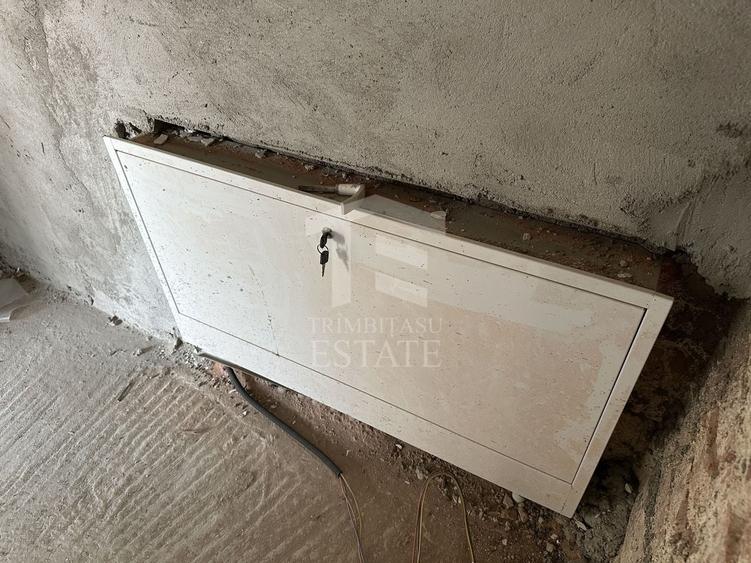 Casă individuală cu 19 camere cu Canalizare în Ferdinand