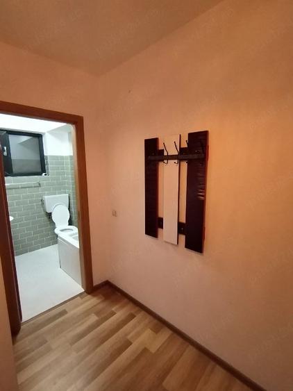 Garsonieră decomandată în Central
