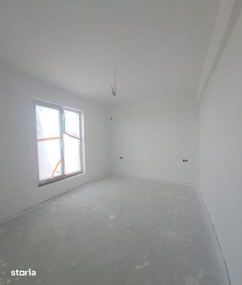 Casă cu 3 camere cu Teren 320 Mp în Central