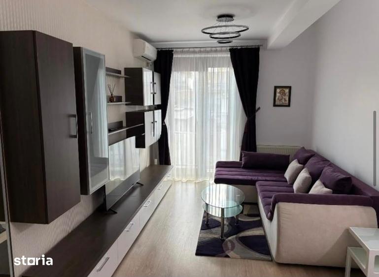 Apartament cu 2 camere în Centrul Civic