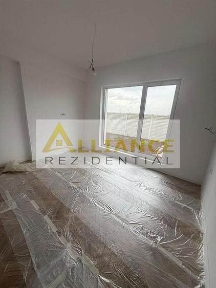 Casă cu 3 camere cu Canalizare în Berceni