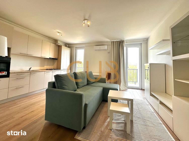Apartament cu 2 camere, mobilat în Est