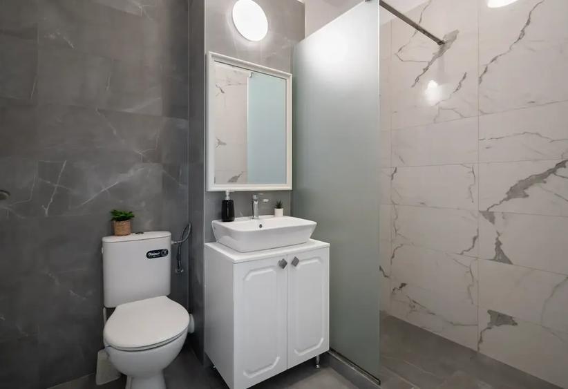 Apartament cu 2 camere decomandat, mobilat în Timișoara