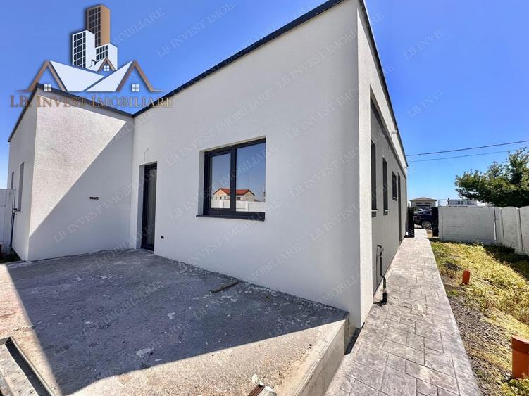 Duplex cu 3 camere cu Canalizare în Moșnița Nouă