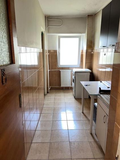 Garsonieră decomandată în Sebastian