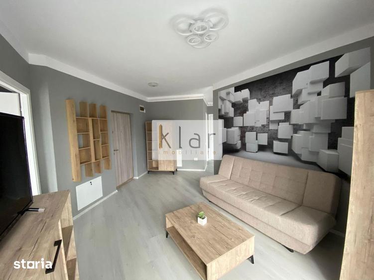 Apartament cu 3 camere semidecomandat, mobilat în Bulgaria