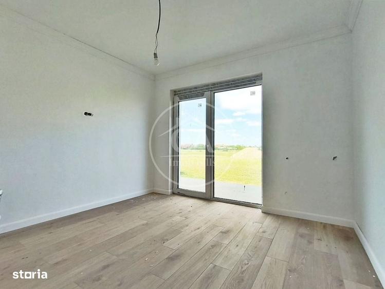 Apartament cu 2 camere decomandat în Sântandrei