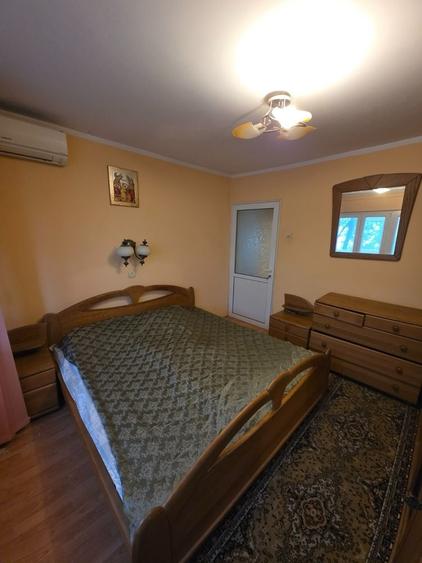 Apartament cu 3 camere decomandat în Crângași