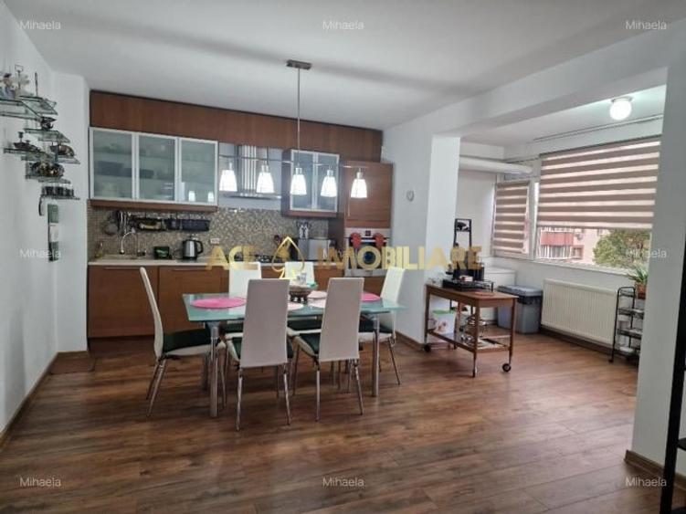 Apartament cu 3 camere decomandat, mobilat în Cotroceni