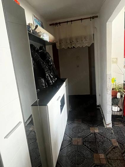 Apartament cu 2 camere decomandat în Soarelui