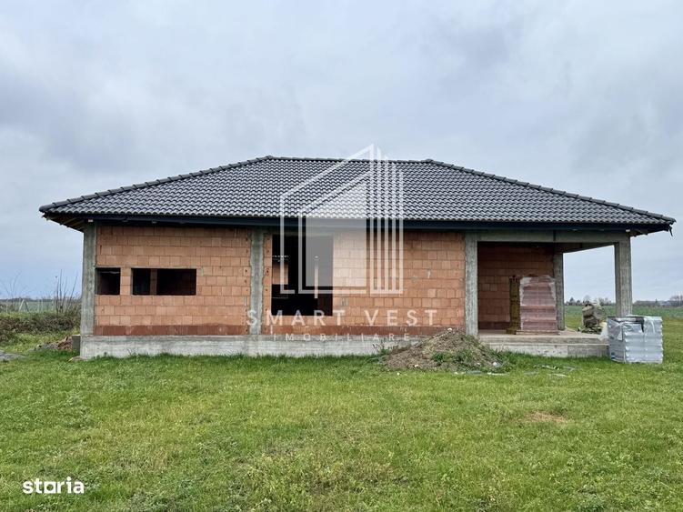 Casă cu 3 camere cu Teren 603 Mp în Vetiș