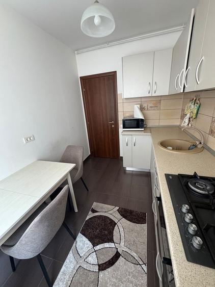 Apartament cu 2 camere decomandat în 1 Decembrie 1918