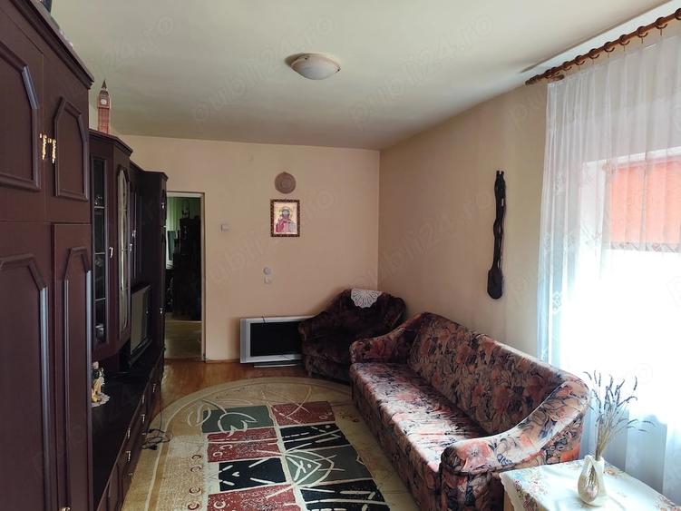 Casă cu 4 camere cu Teren 361 Mp în Central