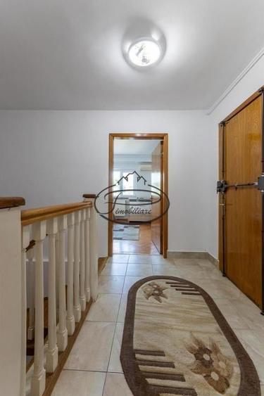 Apartament cu 3 camere în Calea Călărașilor