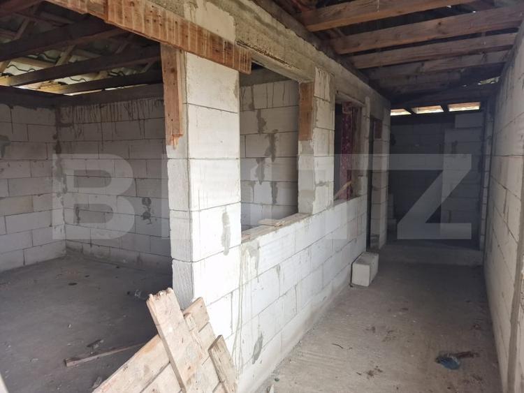 Casă individuală cu 4 camere cu Teren 948 Mp în Mociu