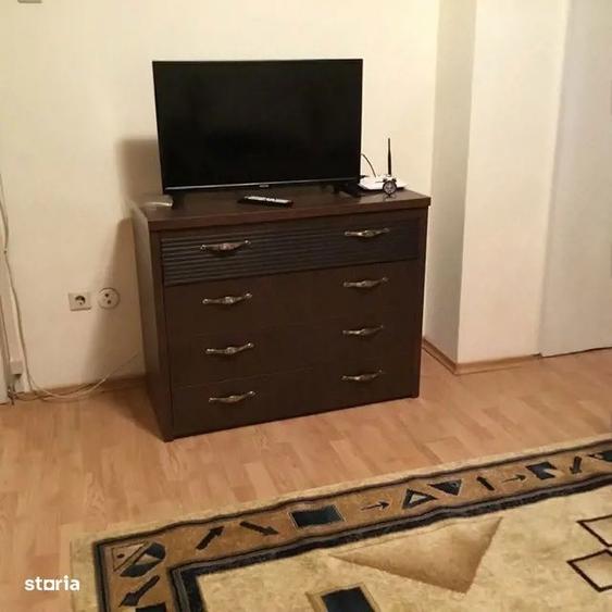 Garsonieră decomandată în Rosetti
