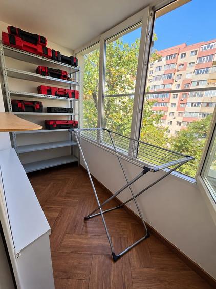 Apartament cu 4 camere decomandat în Rahova