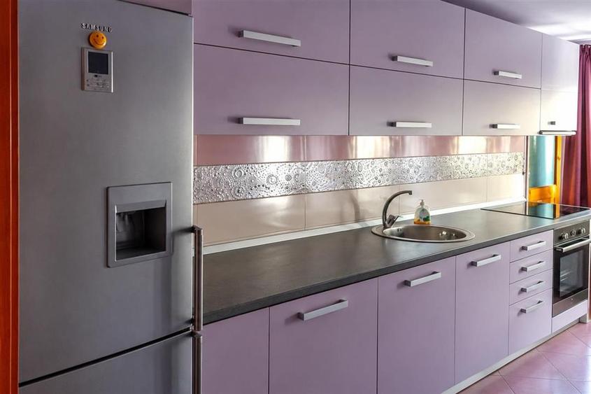 Apartament cu 2 camere decomandat în Vasile Aaron
