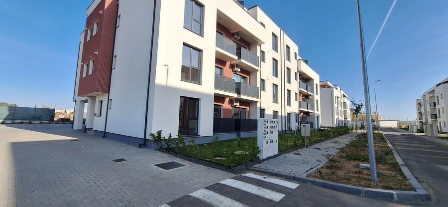 Apartament cu 2 camere decomandat în Torontalului