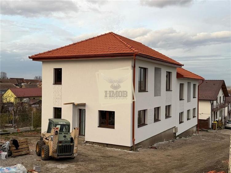 Duplex cu 4 camere cu Teren 300 Mp în Șura Mică