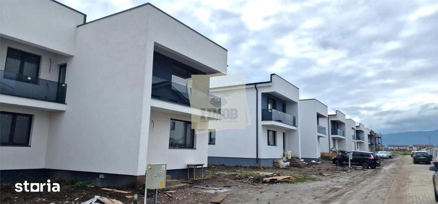 Casă cu 3 camere cu Teren 236 Mp în Central