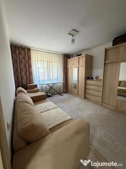 Casă cu 3 camere cu Teren 312 Mp în Central
