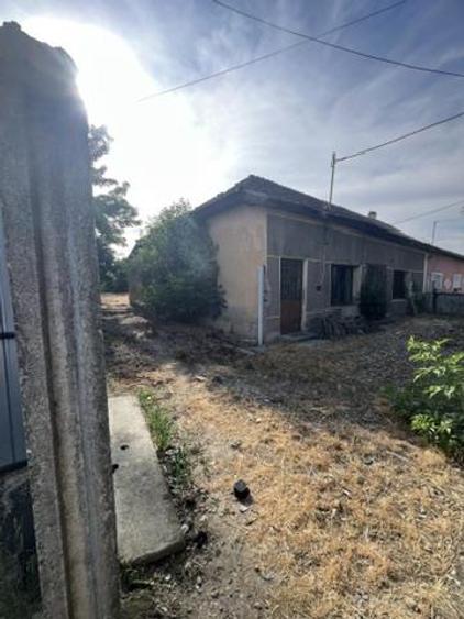 Spațiu comercial, de 54 mp, în Ineu