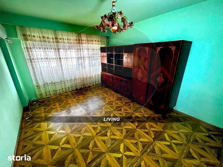 Apartament cu 2 camere decomandat în Traian