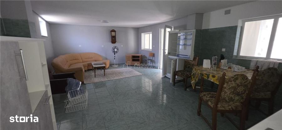 Casă cu 4 camere cu Teren 464 Mp în Central
