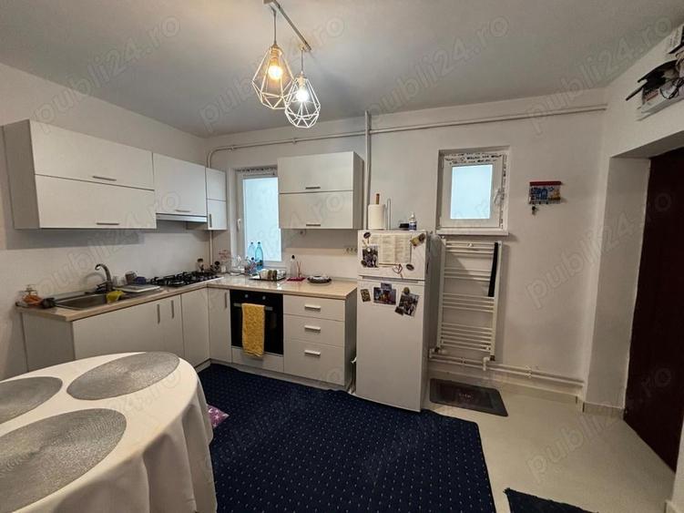 Apartament cu 2 camere decomandat în Traian