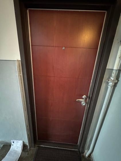 Apartament cu 3 camere semidecomandat în Vatra Luminoasă