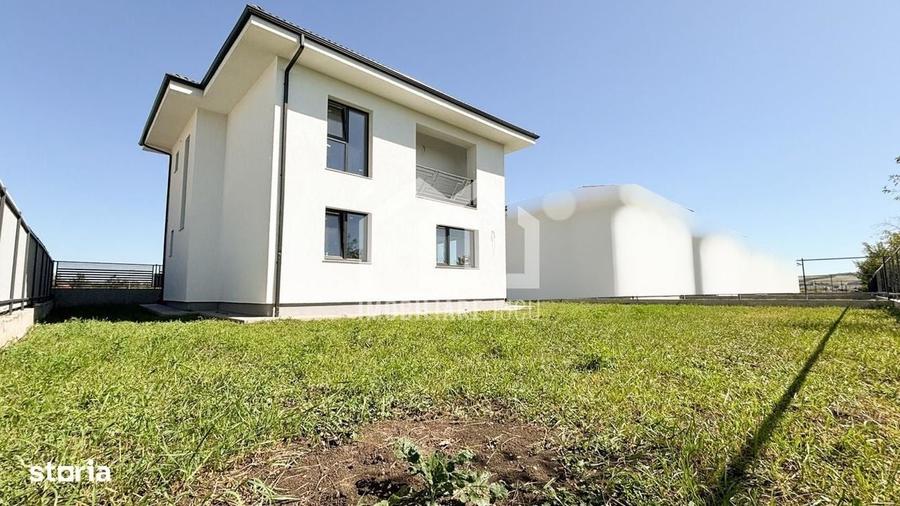 Casă cu 4 camere în Juc-Herghelie