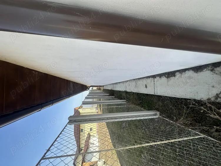 Casă cu 6 camere cu Teren 1000 Mp în Central