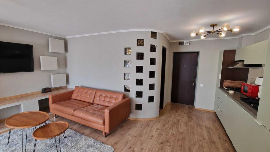 Garsonieră decomandată în Nerva Traian