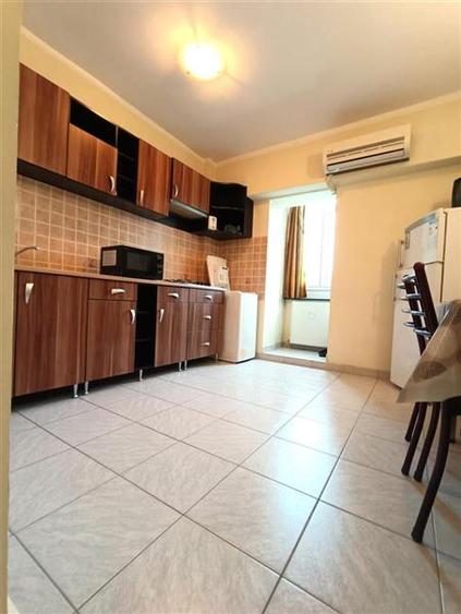 Garsonieră decomandată, mobilată în Ultracentral