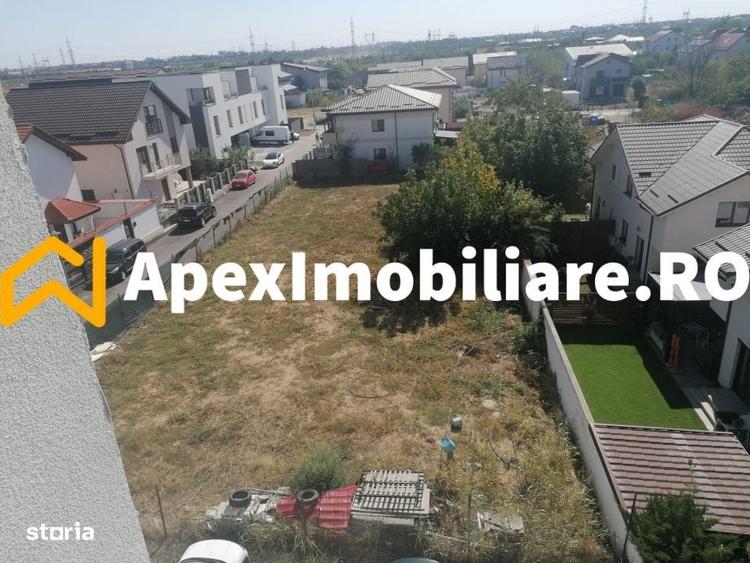 Spațiu comercial, în Titan
