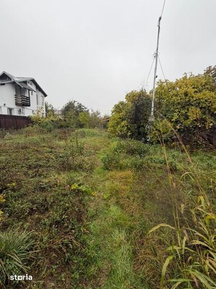 Teren de 746 mp, în Peneș Curcanul