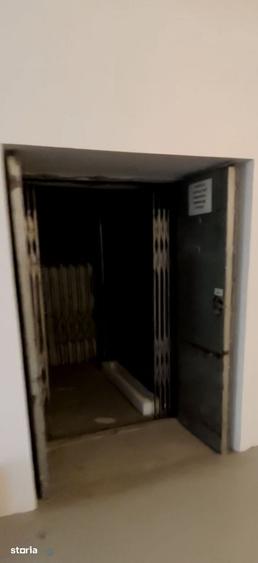 Spațiu comercial, de 760 mp, în Tomis Nord